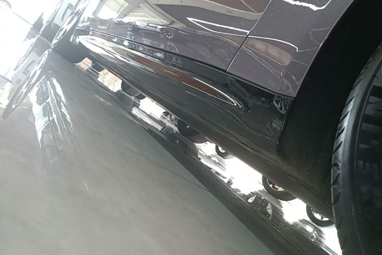Used Xiaomi Auto SU7 2024 Rear-Drive Ultra-Long Range Advanced Pro-Level Intelligent Driving Version Right Side Sill