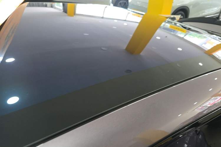 Used Xiaomi Auto SU7 2024 Four-Wheel Drive Ultra-Long Range Advanced Intelligent Driving Max Edition Roof