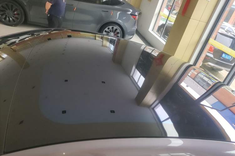 Used Xiaomi Auto SU7 2024 Rear-Drive Long-Range Intelligent Driving Version Roof