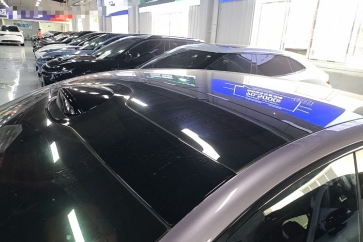 Used Xiaomi Auto SU7 2024 Four-Wheel Drive Ultra-Long Range Advanced Intelligent Driving Max Edition Roof
