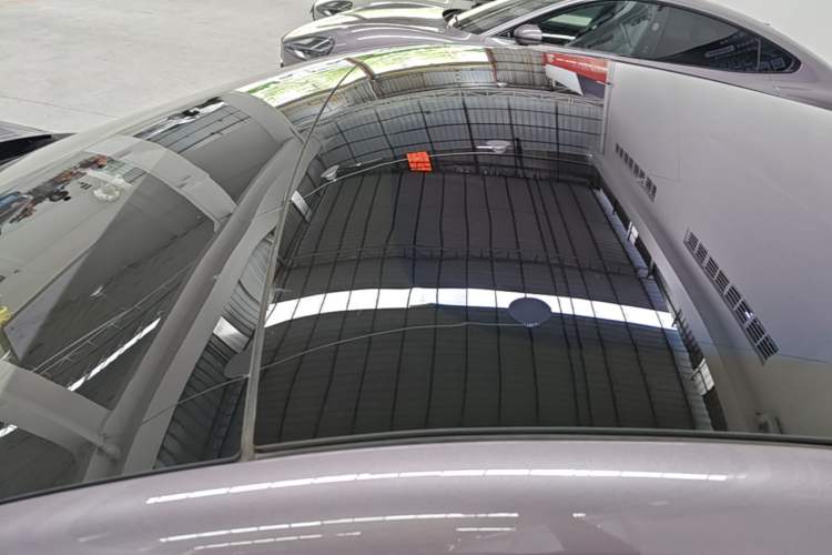 Used Xiaomi Auto SU7 2024 Rear-Drive Long-Range Intelligent Driving Version Roof