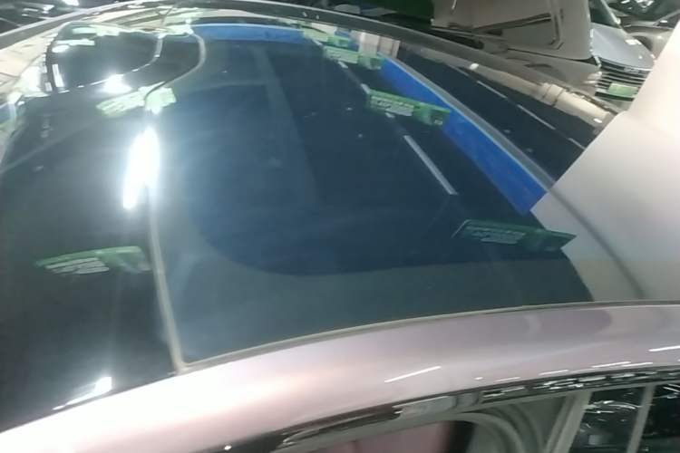 Used Xiaomi Auto SU7 2024 Rear-Drive Ultra-Long Range Advanced Pro-Level Intelligent Driving Version Roof