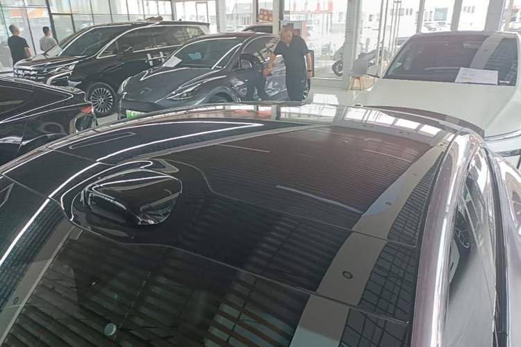 Used Xiaomi Auto SU7 2024 Rear-Drive Ultra-Long Range Advanced Pro-Level Intelligent Driving Version Roof