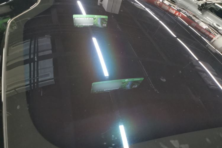 Used Xiaomi Auto SU7 2024 Four-Wheel Drive Ultra-Long Range Advanced Intelligent Driving Max Edition Roof
