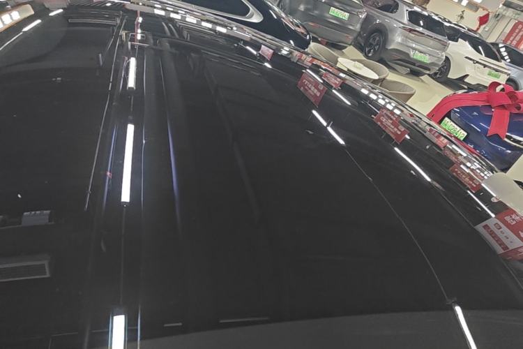 Used Xiaomi Auto SU7 2024 Rear-Drive Long-Range Intelligent Driving Version Roof
