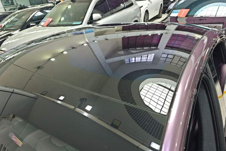 Used Xiaomi Auto SU7 2024 Rear-Drive Long-Range Intelligent Driving Version Roof