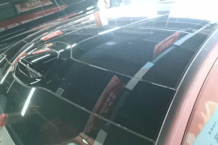 Used Xiaomi Auto SU7 2024 Four-Wheel Drive Ultra-Long Range Advanced Intelligent Driving Max Edition Roof
