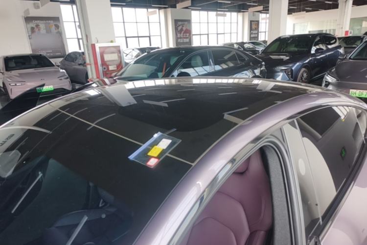 Used Xiaomi Auto SU7 2024 Rear-Drive Long-Range Intelligent Driving Version Roof