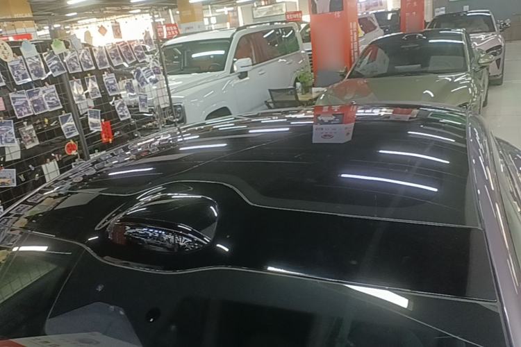 Used Xiaomi Auto SU7 2024 Rear-Drive Ultra-Long Range Advanced Pro-Level Intelligent Driving Version Roof