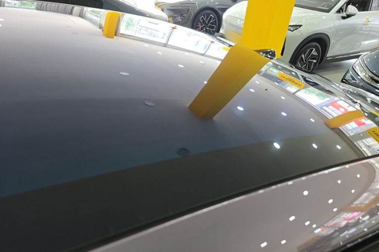 Used Xiaomi Auto SU7 2024 Rear-Drive Long-Range Intelligent Driving Version Roof