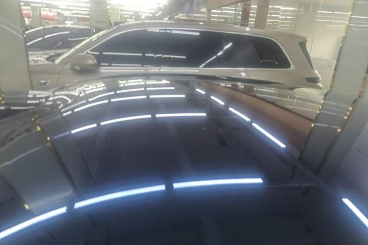 Used Xiaomi Auto SU7 2024 Rear-Drive Ultra-Long Range Advanced Pro-Level Intelligent Driving Version Roof