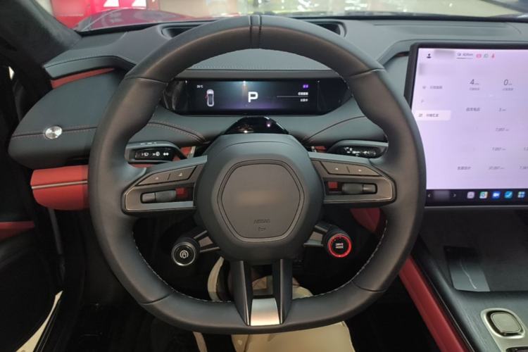 Used Xiaomi Auto SU7 2024 Four-Wheel Drive Ultra-Long Range Advanced Intelligent Driving Max Edition Steering Wheel