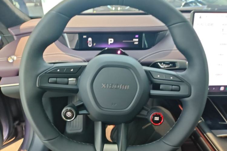 Used Xiaomi Auto SU7 2024 Four-Wheel Drive Ultra-Long Range Advanced Intelligent Driving Max Edition Steering Wheel