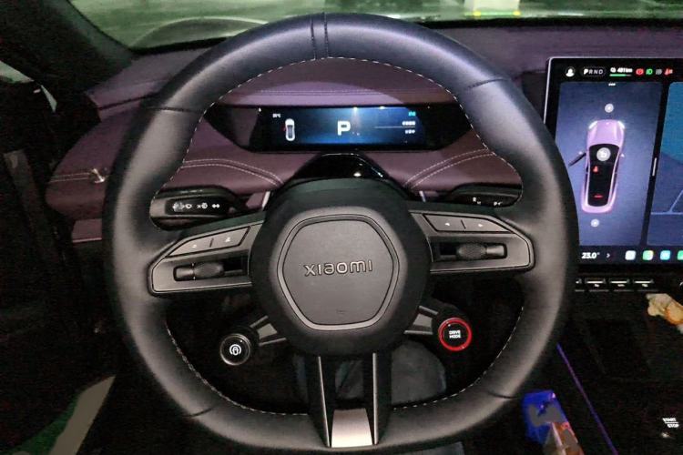 Used Xiaomi Auto SU7 2024 Rear-Drive Ultra-Long Range Advanced Pro-Level Intelligent Driving Version Steering Wheel