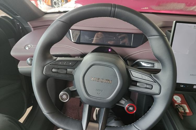 Used Xiaomi Auto SU7 2024 Rear-Drive Ultra-Long Range Advanced Pro-Level Intelligent Driving Version Steering Wheel