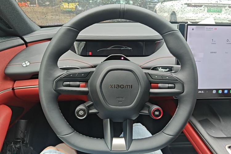 Used Xiaomi Auto SU7 2024 Rear-Drive Ultra-Long Range Advanced Pro-Level Intelligent Driving Version Steering Wheel