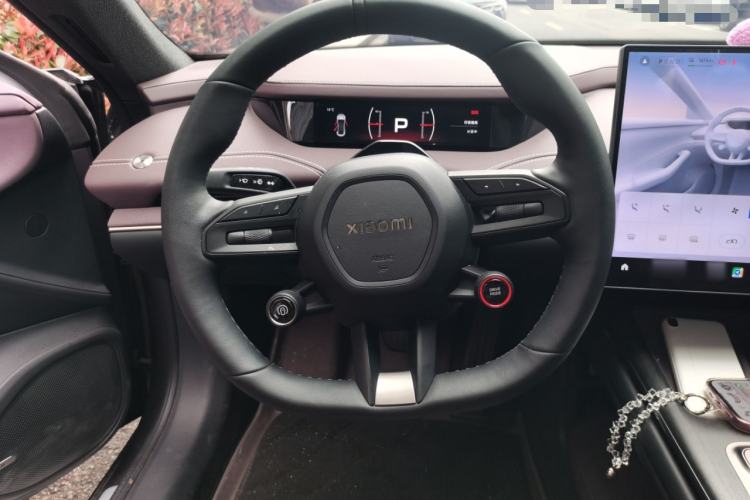 Used Xiaomi Auto SU7 2024 Rear-Drive Long-Range Intelligent Driving Version Steering Wheel