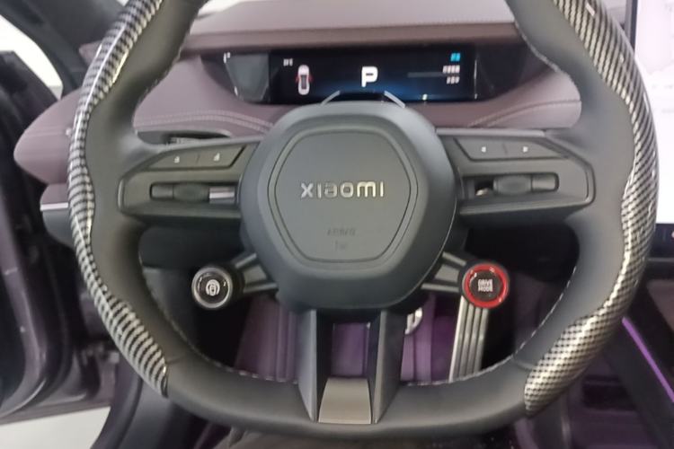 Used Xiaomi Auto SU7 2024 Four-Wheel Drive Ultra-Long Range Advanced Intelligent Driving Max Edition Steering Wheel