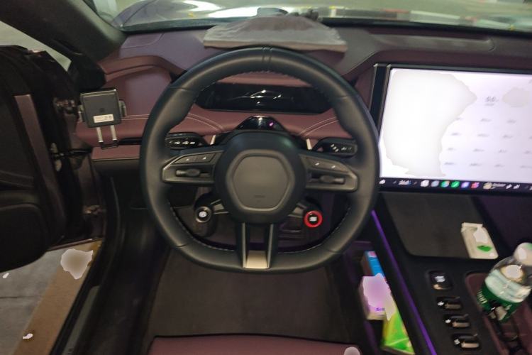 Used Xiaomi Auto SU7 2024 Rear-Drive Ultra-Long Range Advanced Pro-Level Intelligent Driving Version Steering Wheel