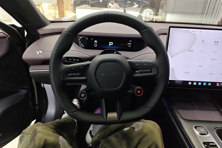 Used Xiaomi Auto SU7 2024 Rear-Drive Ultra-Long Range Advanced Pro-Level Intelligent Driving Version Steering Wheel