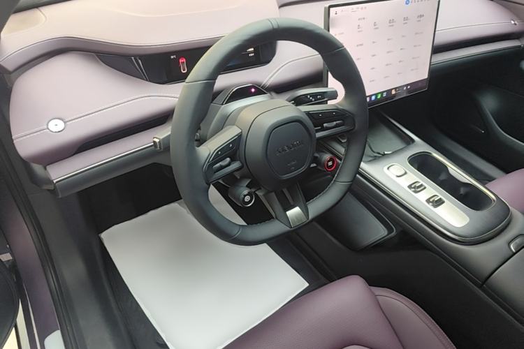 Used Xiaomi Auto SU7 2024 Rear-Drive Long-Range Intelligent Driving Version Steering Wheel