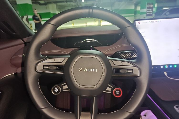 Used Xiaomi Auto SU7 2024 Rear-Drive Long-Range Intelligent Driving Version Steering Wheel