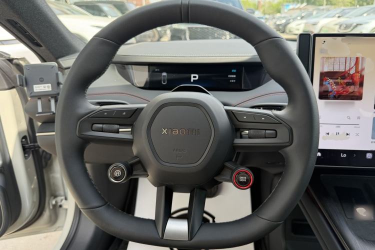 Used Xiaomi Auto SU7 2024 Rear-Drive Long-Range Intelligent Driving Version Steering Wheel