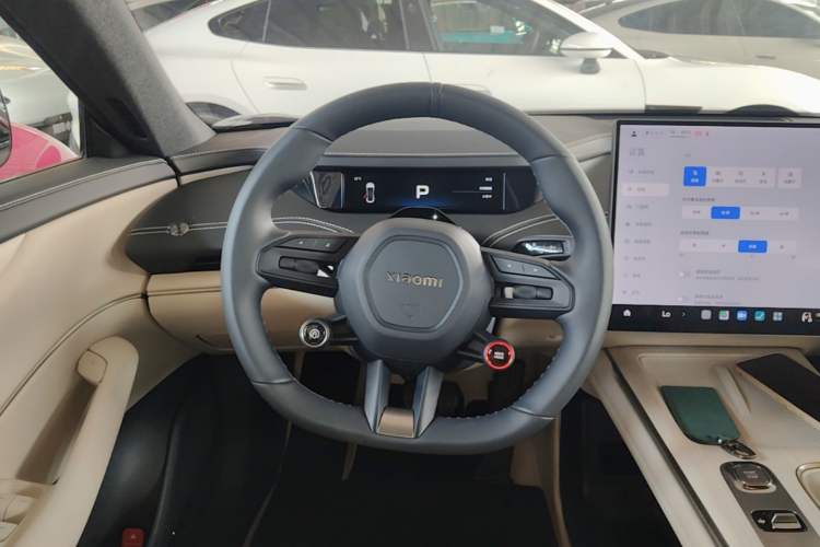 Used Xiaomi Auto SU7 2024 Rear-Drive Ultra-Long Range Advanced Pro-Level Intelligent Driving Version Steering Wheel