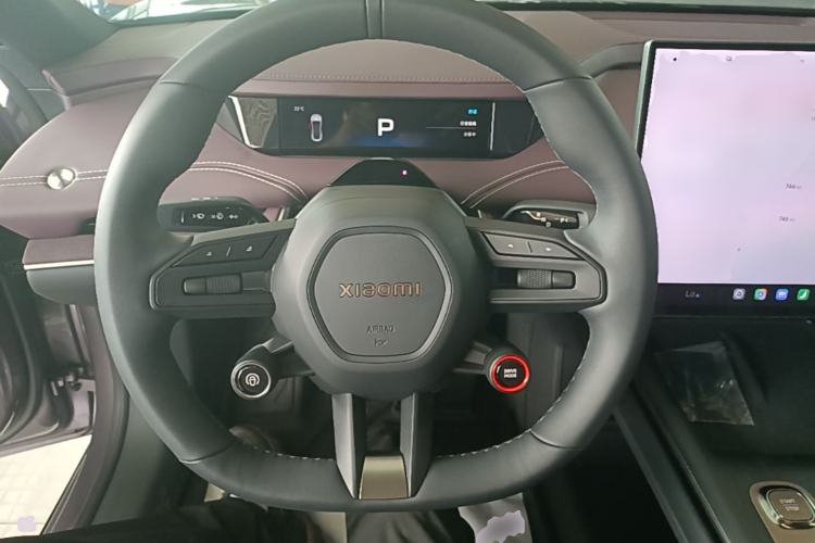 Used Xiaomi Auto SU7 2024 Rear-Drive Ultra-Long Range Advanced Pro-Level Intelligent Driving Version Steering Wheel
