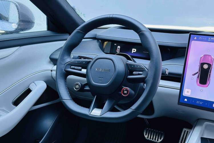 Used Xiaomi Auto SU7 2024 Four-Wheel Drive Ultra-Long Range Advanced Intelligent Driving Max Edition Steering Wheel