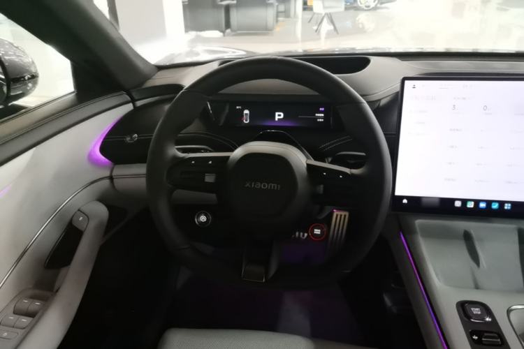 Used Xiaomi Auto SU7 2024 Four-Wheel Drive Ultra-Long Range Advanced Intelligent Driving Max Edition Steering Wheel