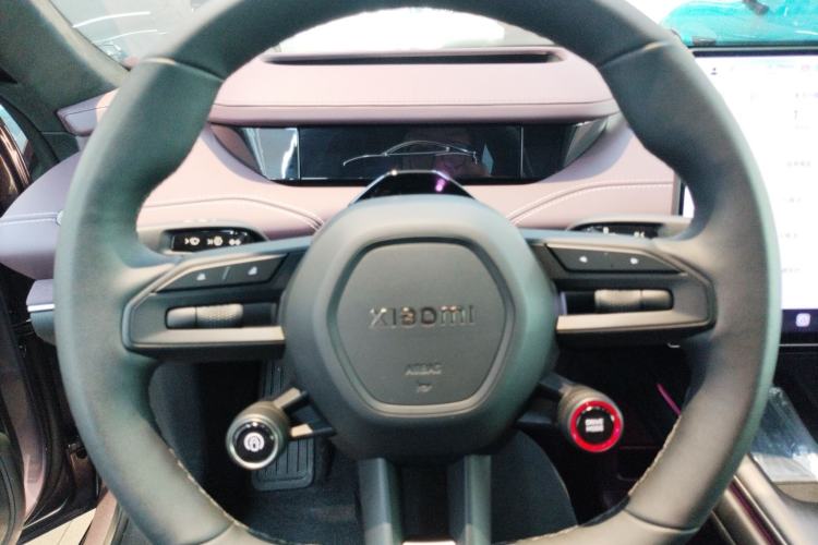 Used Xiaomi Auto SU7 2024 Four-Wheel Drive Ultra-Long Range Advanced Intelligent Driving Max Edition Steering Wheel