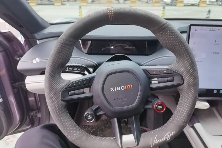 Used Xiaomi Auto SU7 2024 Four-Wheel Drive Ultra-Long Range Advanced Intelligent Driving Max Edition Steering Wheel