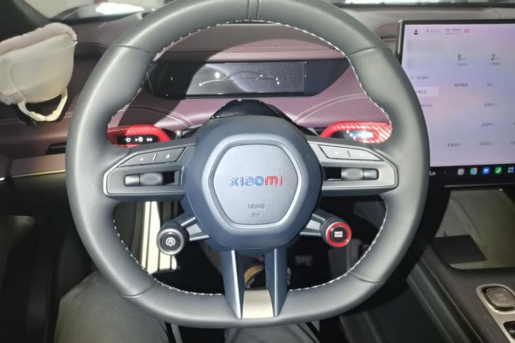 Used Xiaomi Auto SU7 2024 Four-Wheel Drive Ultra-Long Range Advanced Intelligent Driving Max Edition Steering Wheel