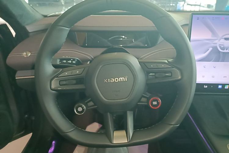 Used Xiaomi Auto SU7 2024 Four-Wheel Drive Ultra-Long Range Advanced Intelligent Driving Max Edition Steering Wheel