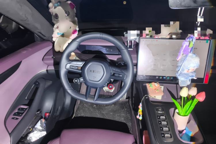 Used Xiaomi Auto SU7 2024 Four-Wheel Drive Ultra-Long Range Advanced Intelligent Driving Max Edition Steering Wheel