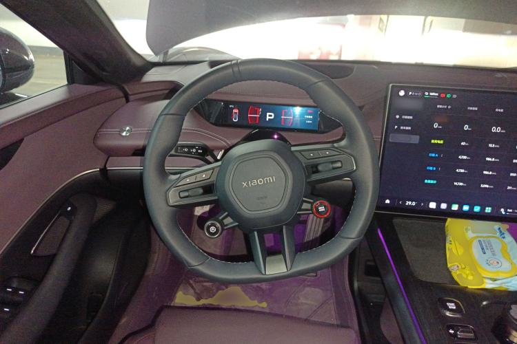 Used Xiaomi Auto SU7 2024 Four-Wheel Drive Ultra-Long Range Advanced Intelligent Driving Max Edition Steering Wheel