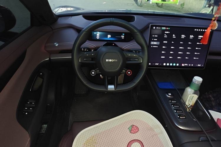 Used Xiaomi Auto SU7 2024 Four-Wheel Drive Ultra-Long Range Advanced Intelligent Driving Max Edition Steering Wheel