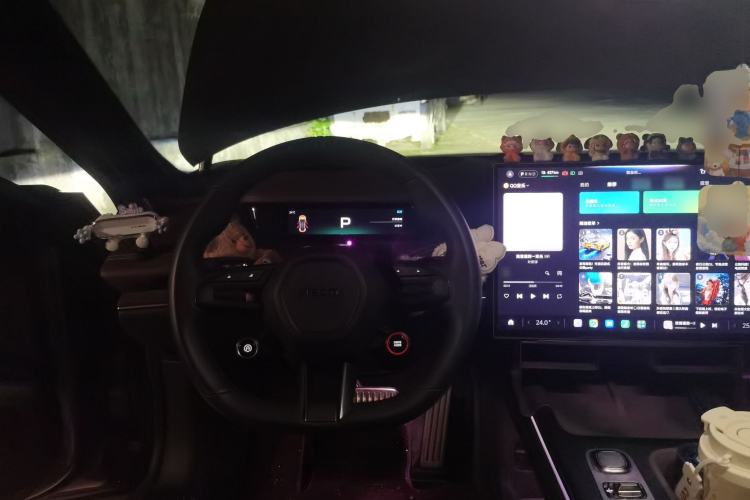 Used Xiaomi Auto SU7 2024 Four-Wheel-Drive Max Founder's Edition Steering Wheel