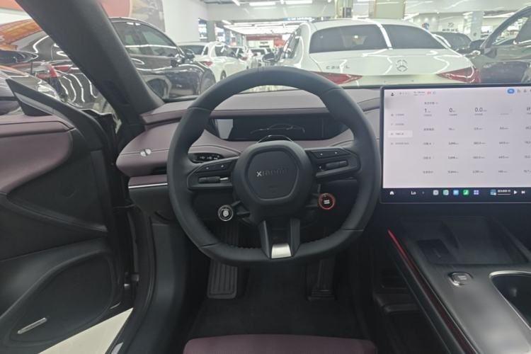Used Xiaomi Auto SU7 2024 Rear-Drive Ultra-Long Range Advanced Pro-Level Intelligent Driving Version Steering Wheel