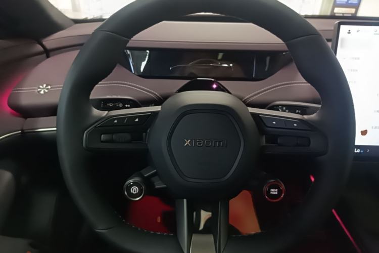 Used Xiaomi Auto SU7 2024 Four-Wheel Drive Ultra-Long Range Advanced Intelligent Driving Max Edition Steering Wheel