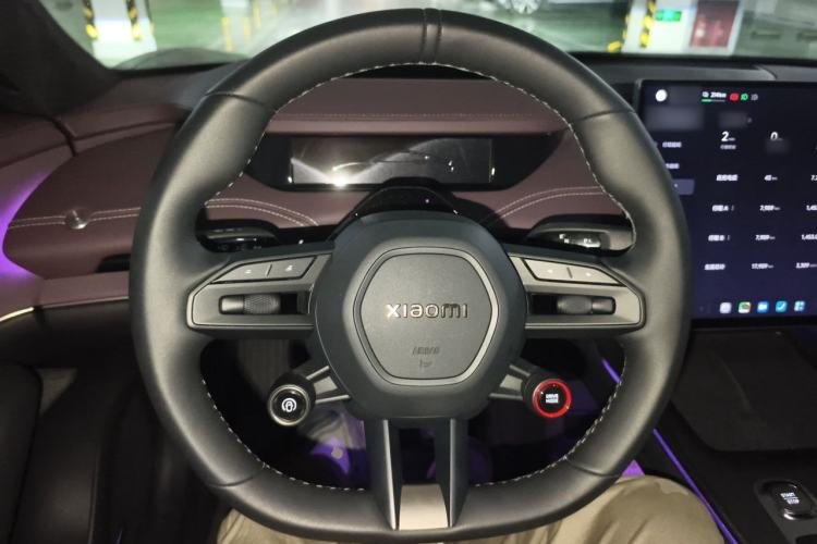 Used Xiaomi Auto SU7 2024 Four-Wheel Drive Ultra-Long Range Advanced Intelligent Driving Max Edition Steering Wheel