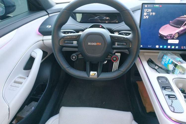Used Xiaomi Auto SU7 2024 Rear-Drive Long-Range Intelligent Driving Version Steering Wheel