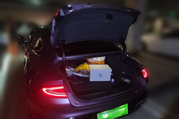 Used Xiaomi Auto SU7 2024 Four-Wheel Drive Ultra-Long Range Advanced Intelligent Driving Max Edition Trunk