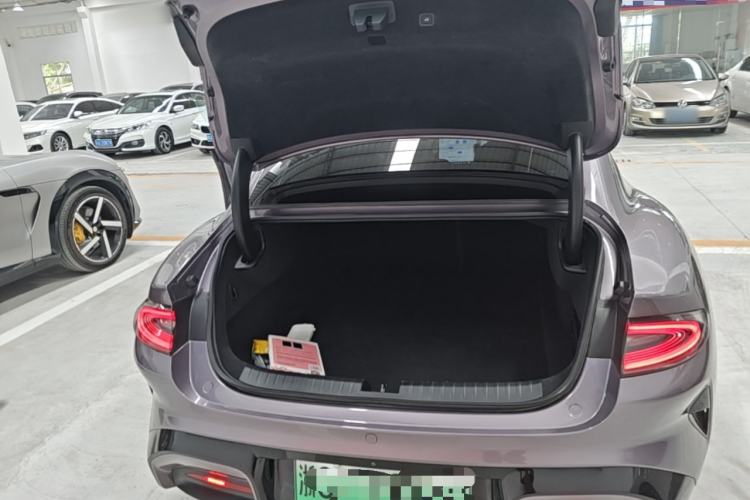 Used Xiaomi Auto SU7 2024 Rear-Drive Long-Range Intelligent Driving Version Trunk