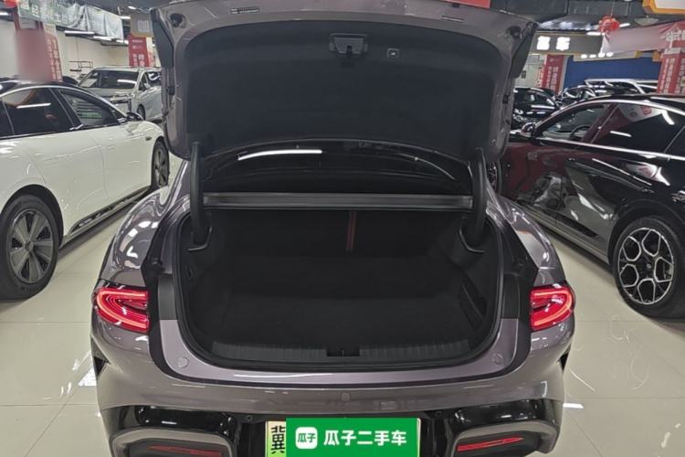 Used Xiaomi Auto SU7 2024 Rear-Drive Long-Range Intelligent Driving Version Trunk