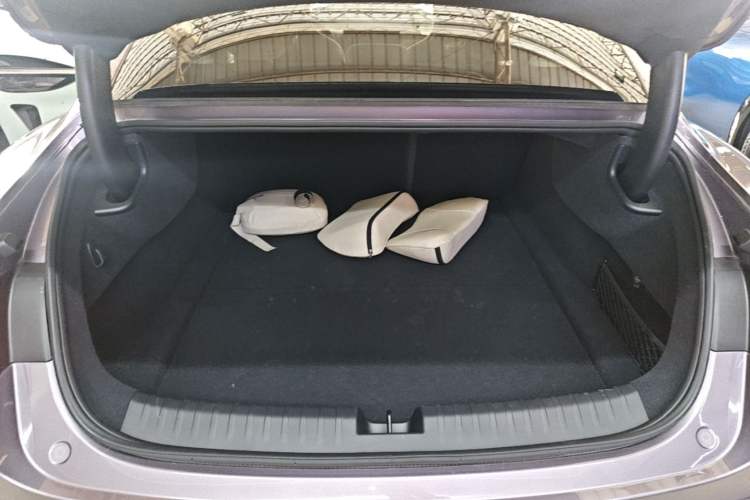 Used Xiaomi Auto SU7 2024 Rear-Drive Ultra-Long Range Advanced Pro-Level Intelligent Driving Version Trunk