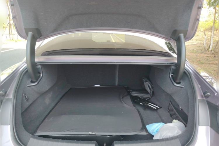 Used Xiaomi Auto SU7 2024 Four-Wheel Drive Ultra-Long Range Advanced Intelligent Driving Max Edition Trunk