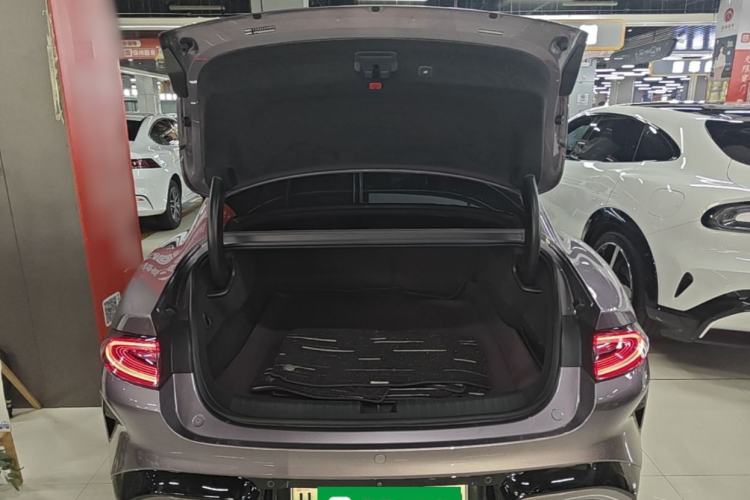 Used Xiaomi Auto SU7 2024 Rear-Drive Long-Range Intelligent Driving Version Trunk