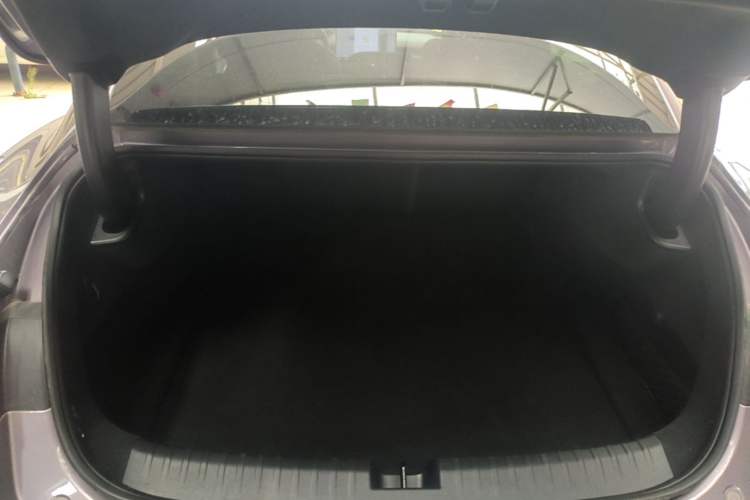 Used Xiaomi Auto SU7 2024 Rear-Drive Ultra-Long Range Advanced Pro-Level Intelligent Driving Version Trunk